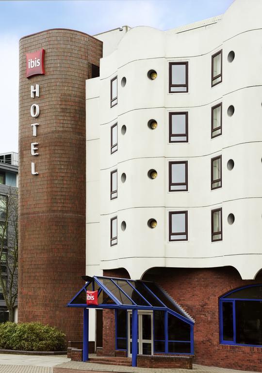 Ibis Portsmouth Hotel Exterior photo